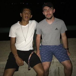 Meet your Posher, Christian